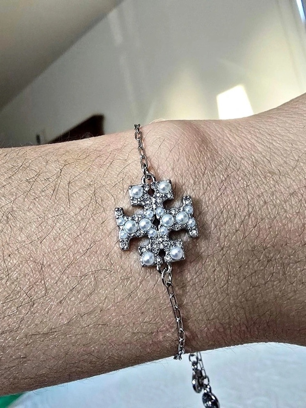 Tory Burch Crystal Pearl Logo Slider Bracelet Silver-Tone Cross Bracelet Like